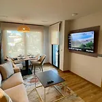 Deluxe Апартаменти Саншеншо