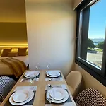 Deluxe *